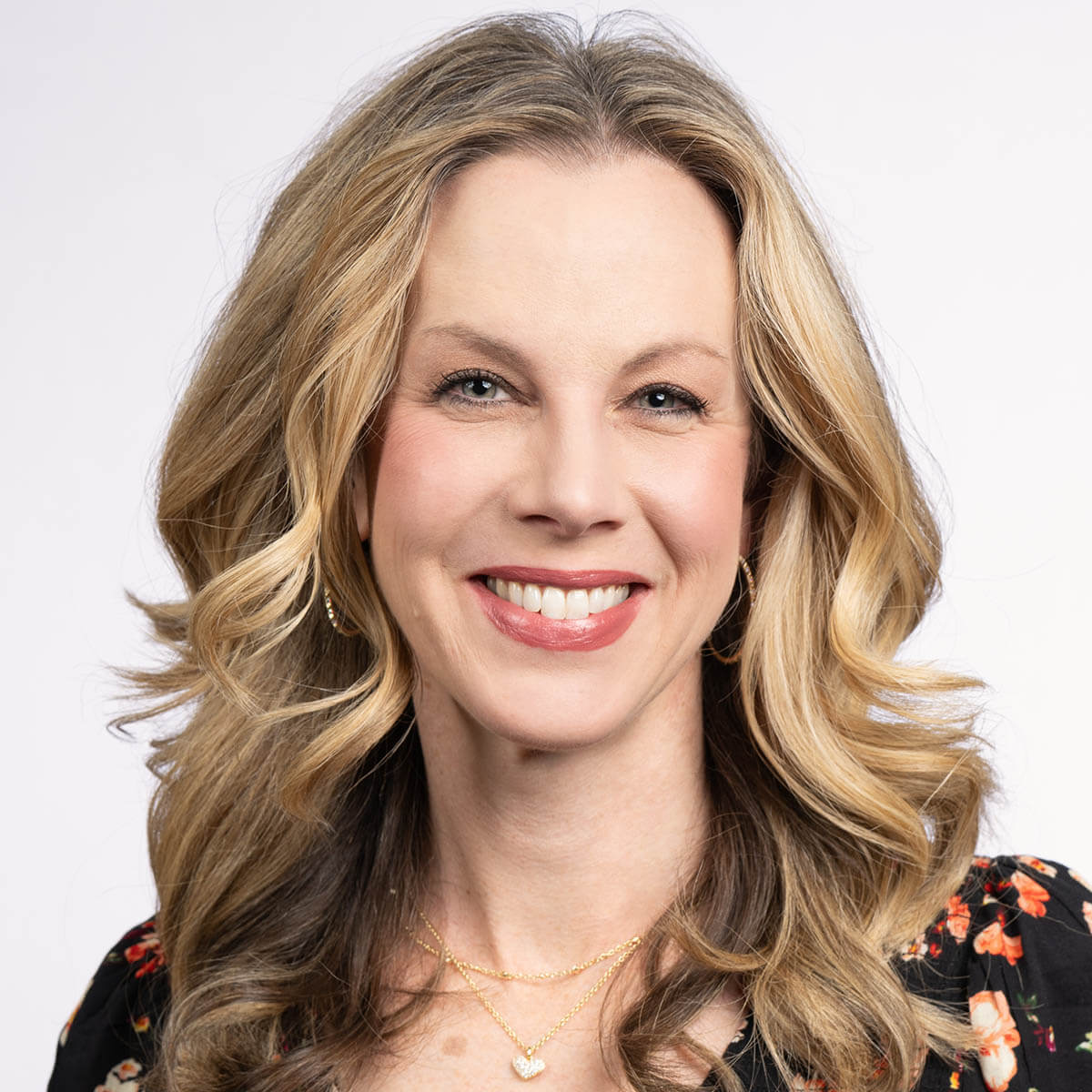 Portrait of Lauren Rogge, Financial Operations Associate